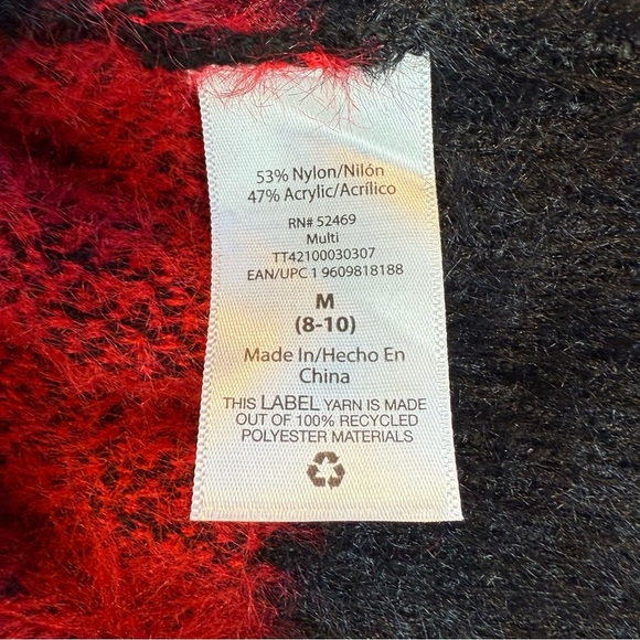 Time and Tru Plaid Sweater Size M (8-10) Red Black Soft Eyelash NWT Holiday - Picture 6 of 12